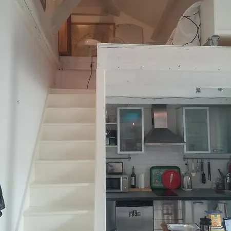 Apartment Sous Les Toits A Trocadero